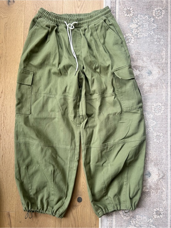 BDG Pants - BDG Olive Green Wide-Leg Cargo Pants